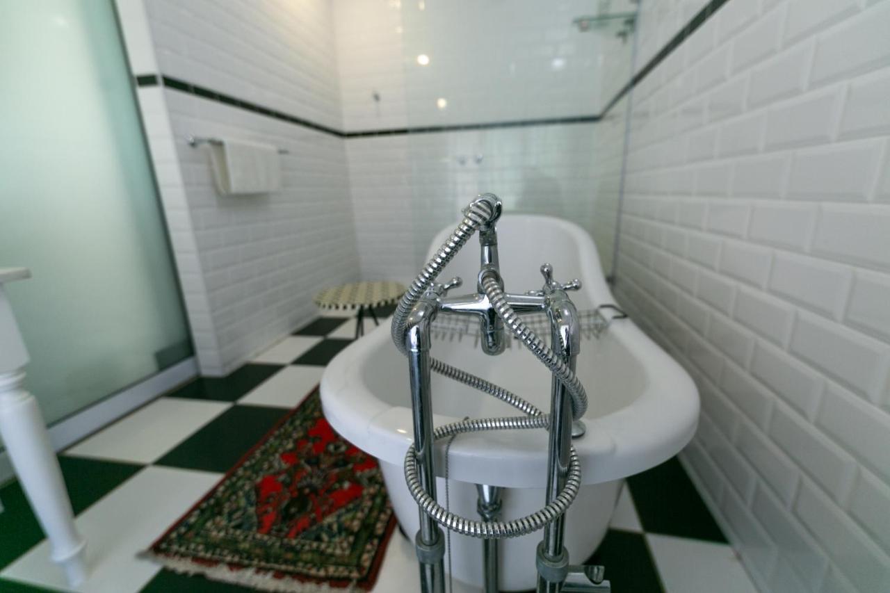 Hathaway Guest House อีสต์ลอนดอน ภายนอก รูปภาพ