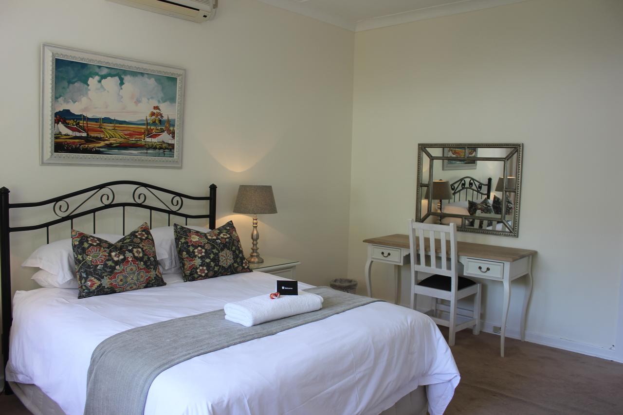 Hathaway Guest House อีสต์ลอนดอน ภายนอก รูปภาพ